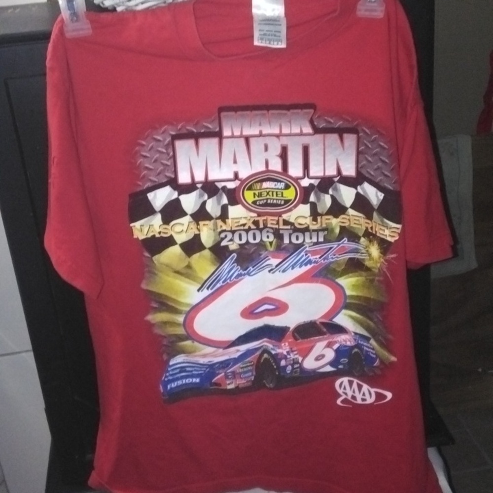 Men's  NASCAR Nextel cup series racing t shirt Mark Martin